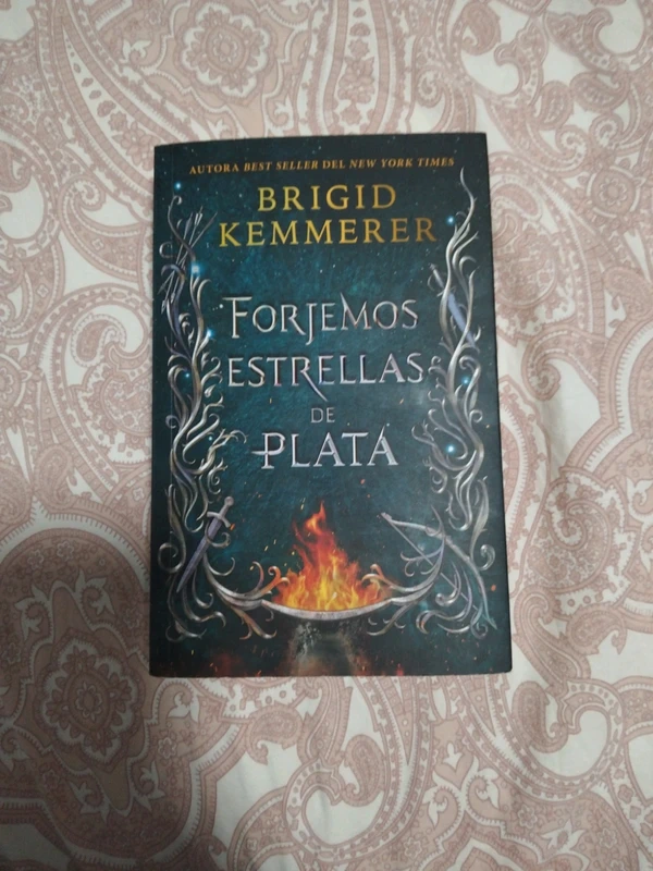 Forjemos estrellas de plata, libro