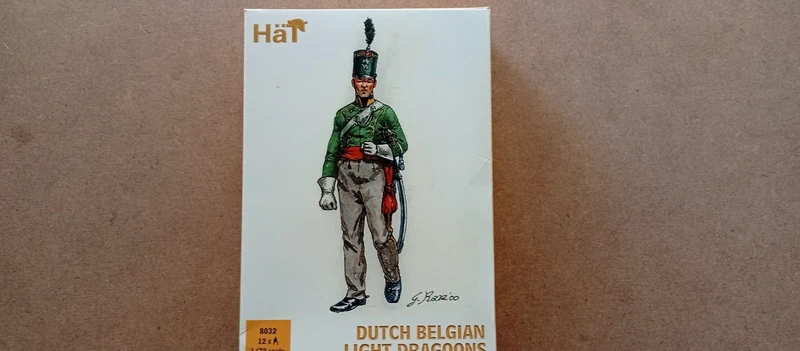 Hat 8032 Dutch Belgian Light Dragoons 1:72